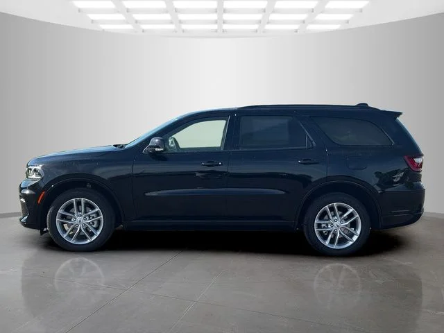 New 2026 Diamond Black Clear-Coat Exterior Paint Dodge GT PLUS image 4