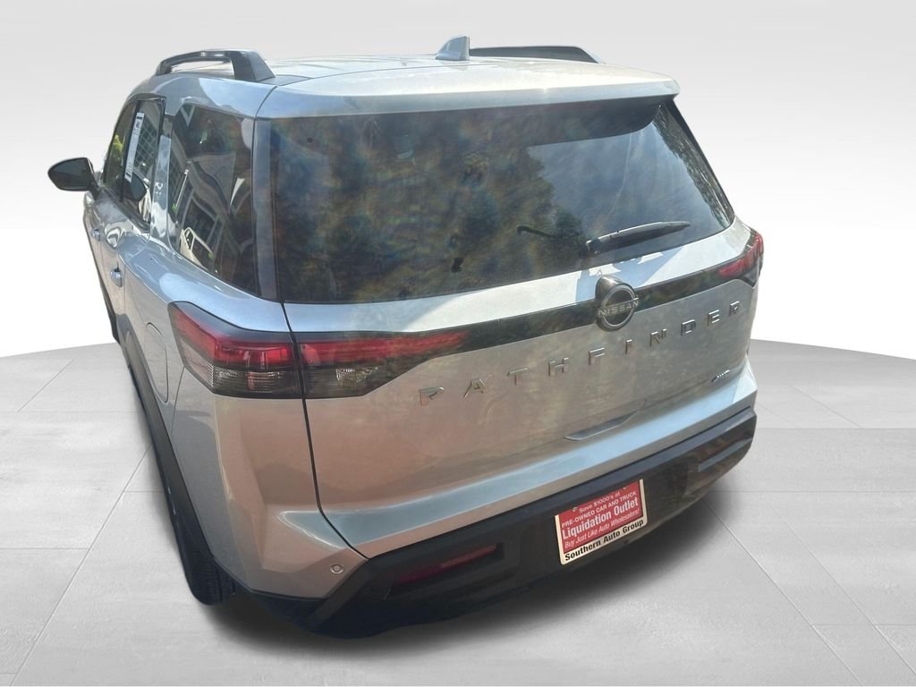 Used 2025 Silver Nissan SV image 41