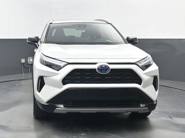 Used 2023 Wind Chill Pearl/Midnight Black Metallic Toyota XSE image 20