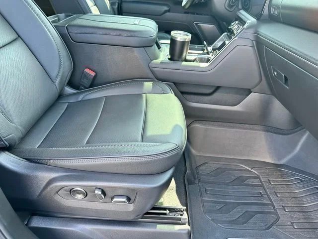 Used 2025 Black GMC Denali image 13