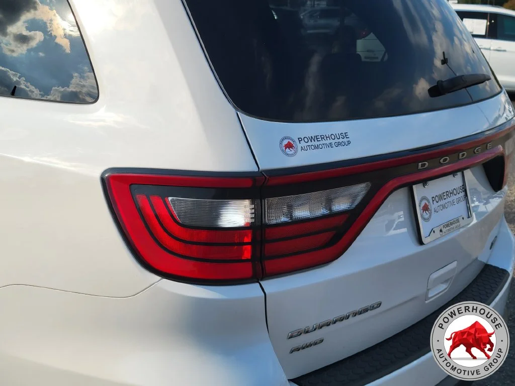 Used 2015 White Dodge SXT image 13
