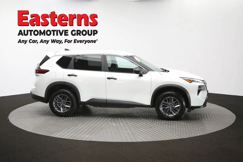 Used 2024 White Nissan S image 46