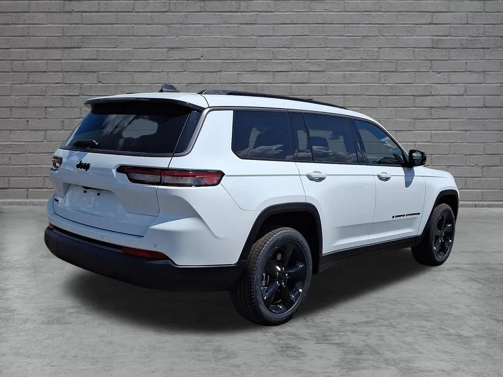 New 2026 Bright White Clearcoat Jeep Limited image 8
