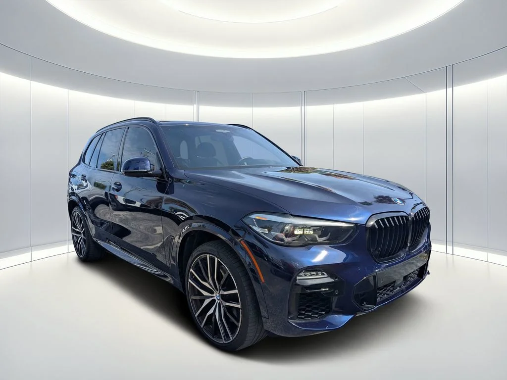 Used 2021 Blue BMW M50i image 2