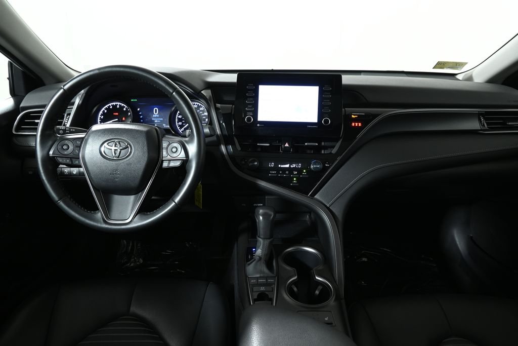 Used 2024 White Toyota SE image 17