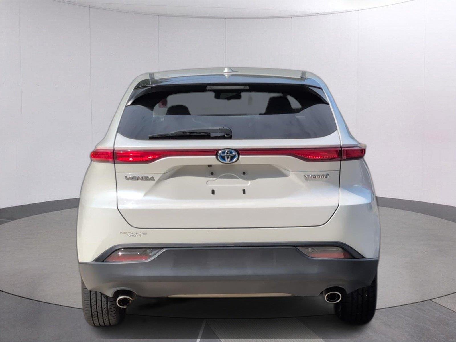 Used 2021 Blizzard Pearl Toyota LE image 4