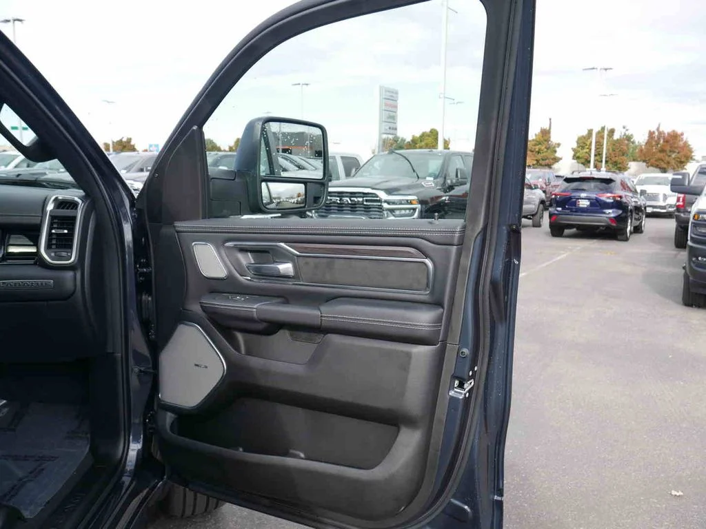 New 2026 Blue Ram Laramie image 28