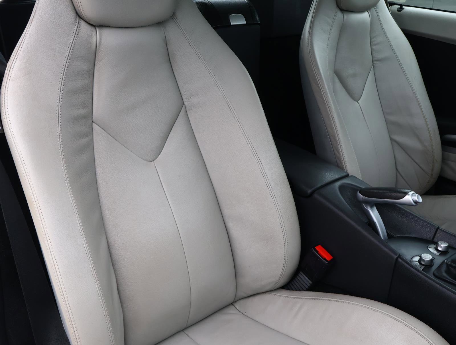 Used 2008 Arctic White Mercedes-Benz SLK 280 image 13