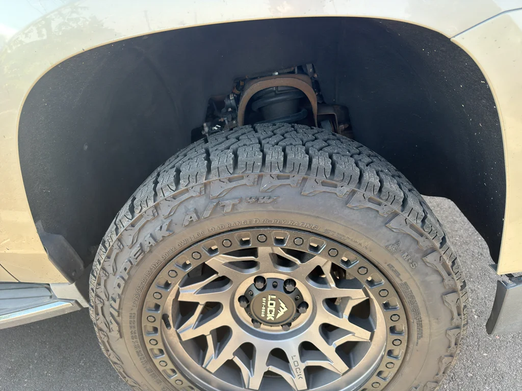 Used 2015 Gray Chevrolet LTZ image 5