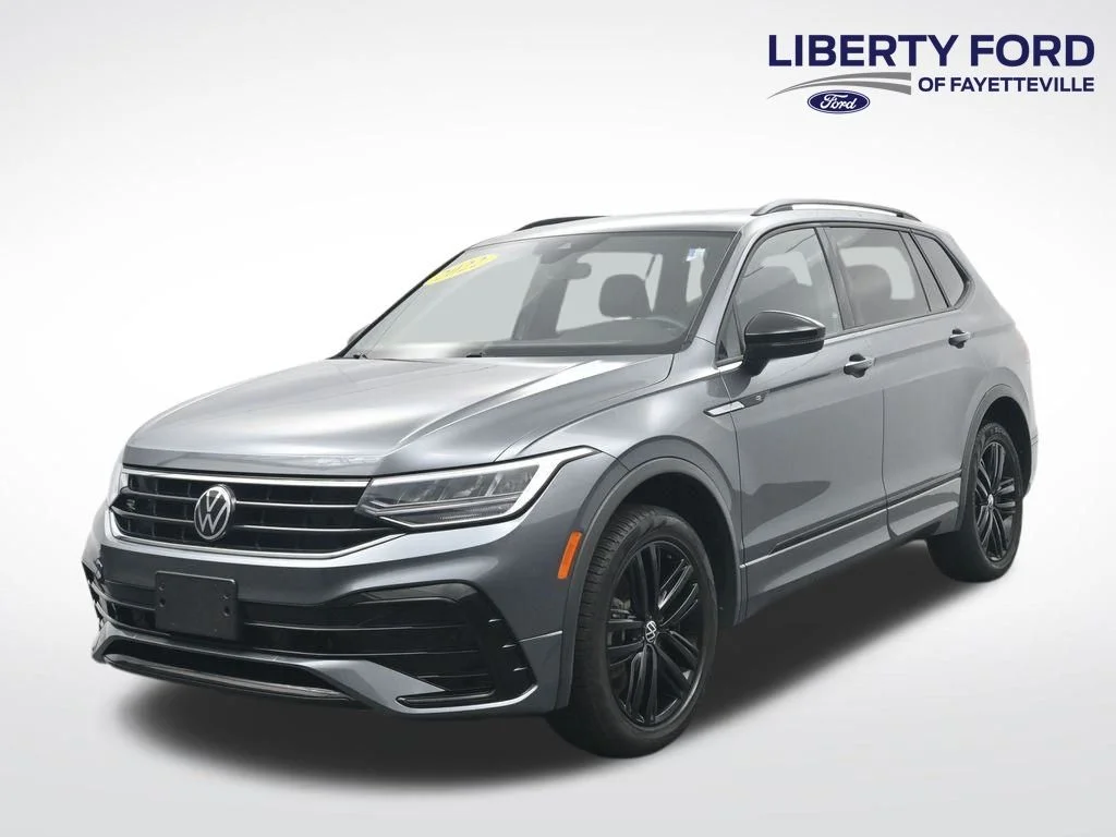 Used 2022 Gray Volkswagen 2.0T SE R-Line Black image 1