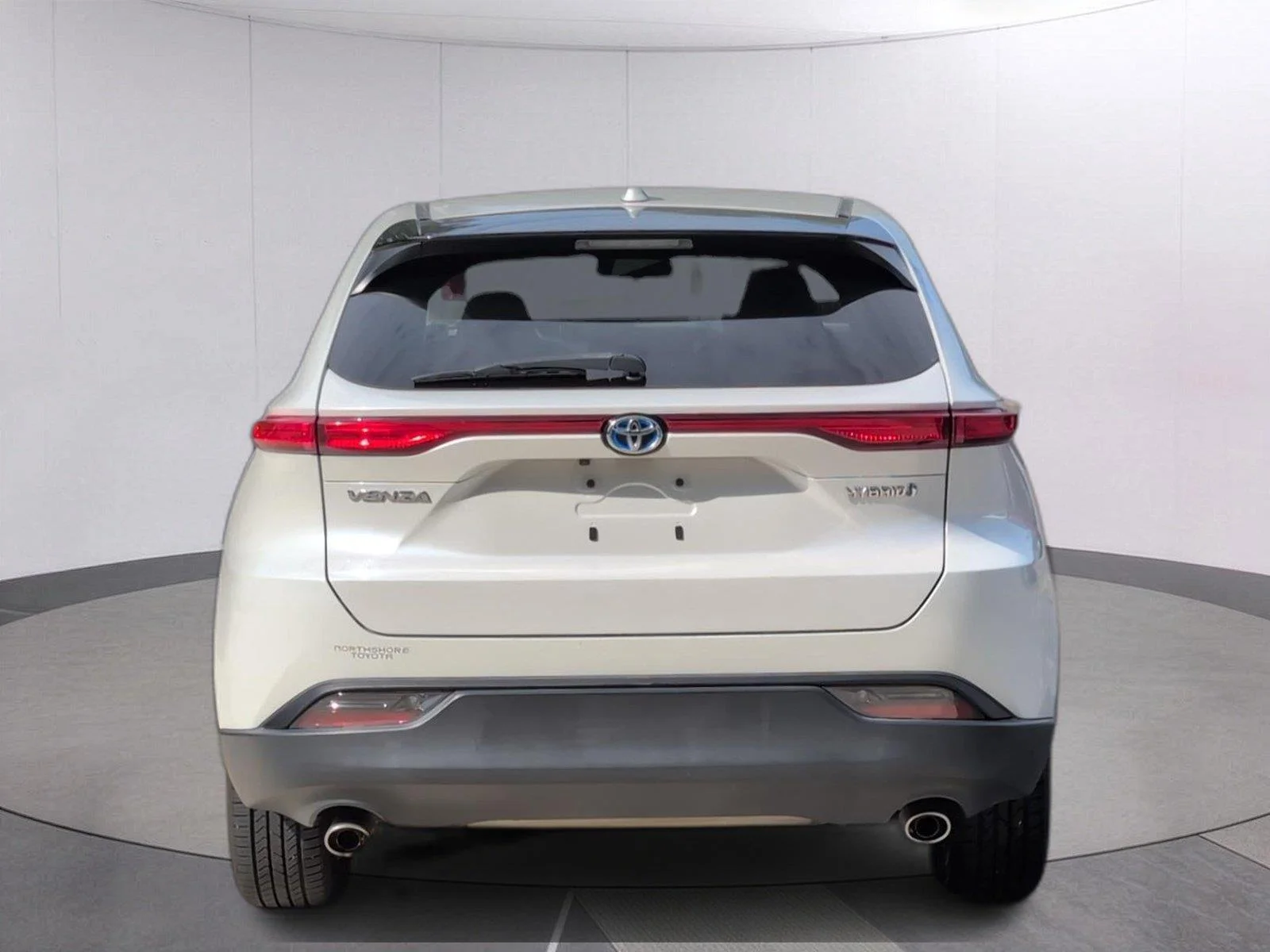 Used 2021 Blizzard Pearl Toyota LE image 4