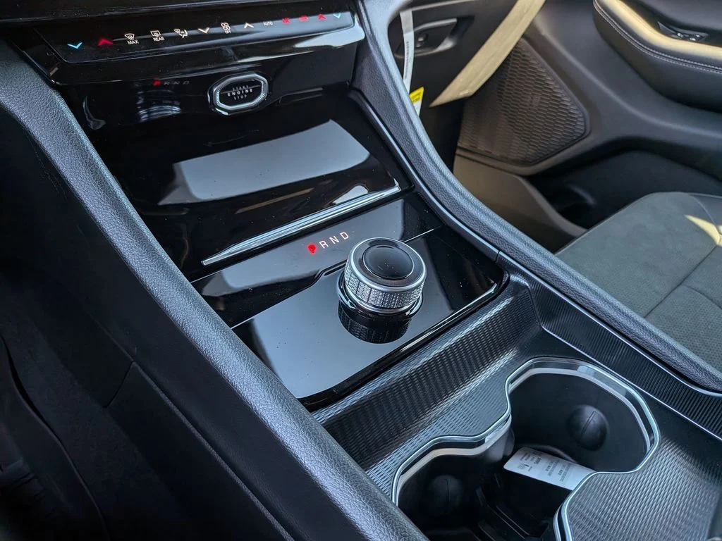 New 2026 White Jeep Altitude image 22