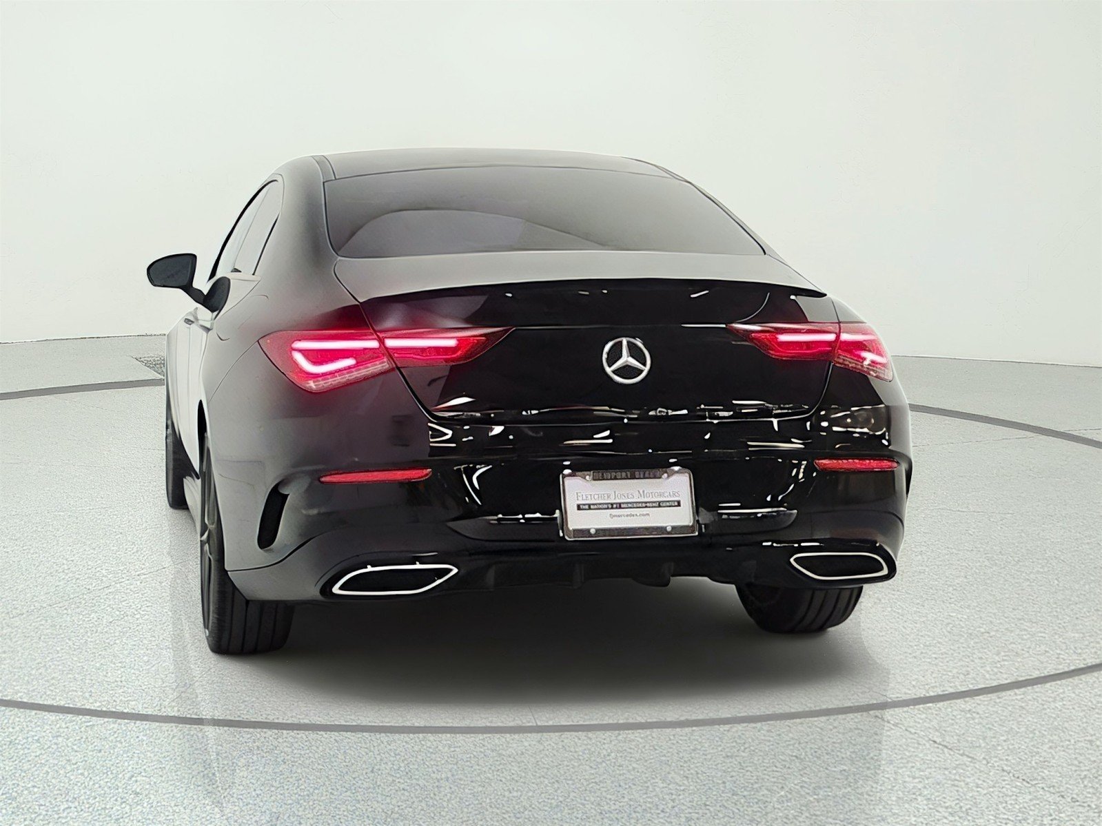 Used 2022 Night Black Mercedes-Benz CLA 250 image 6