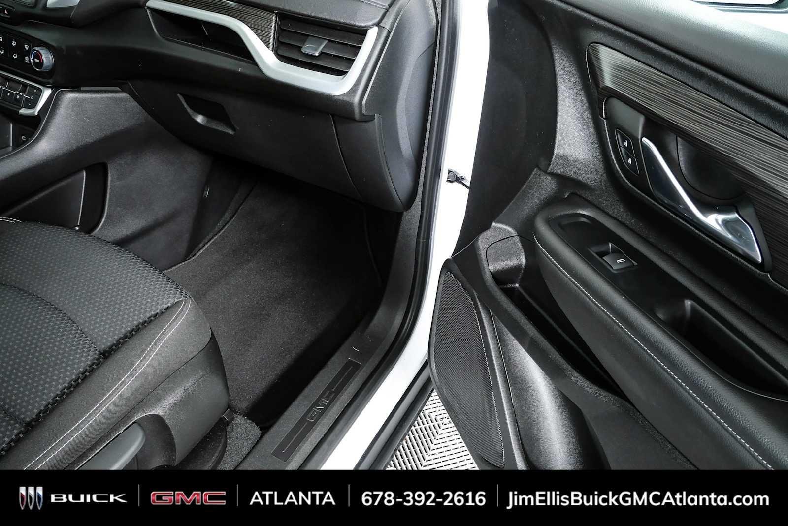 Used 2023 Summit White GMC SLE image 23