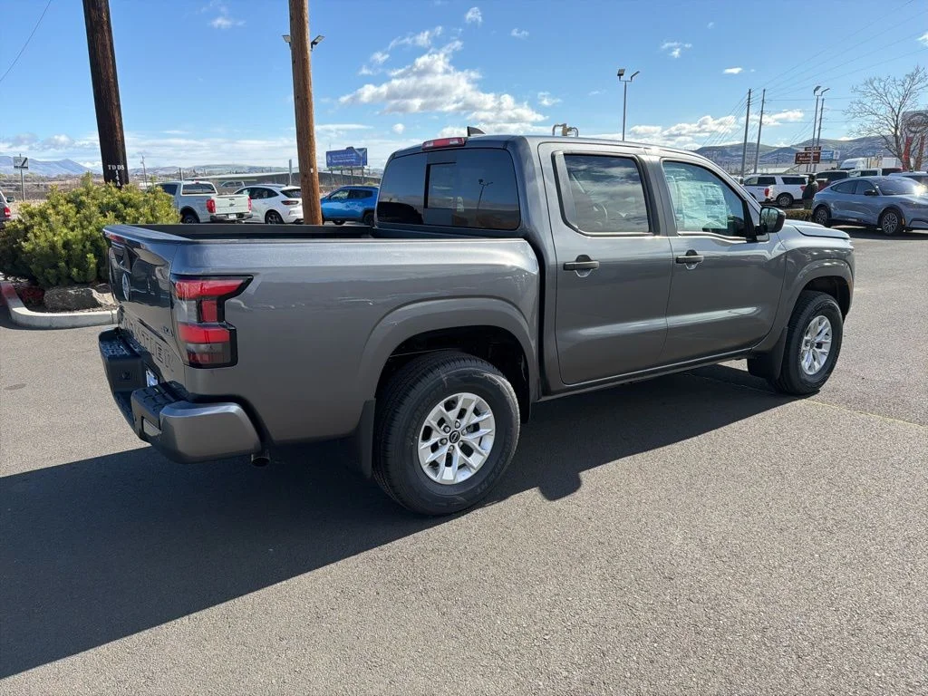 New 2026 Gun Metallic Nissan Crew Cab S image 4