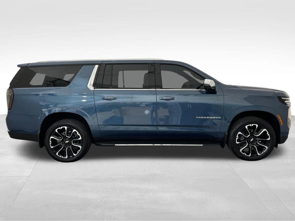 Used 2025 Blue Chevrolet Premier image 6