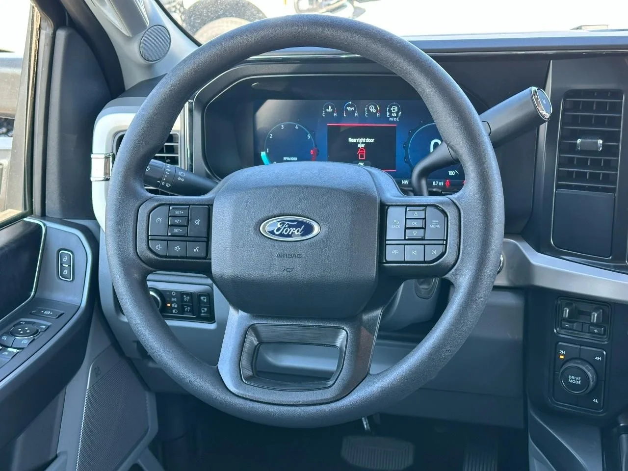 New 2026 Carbonized Gray Metallic Ford F-250® XLT image 6
