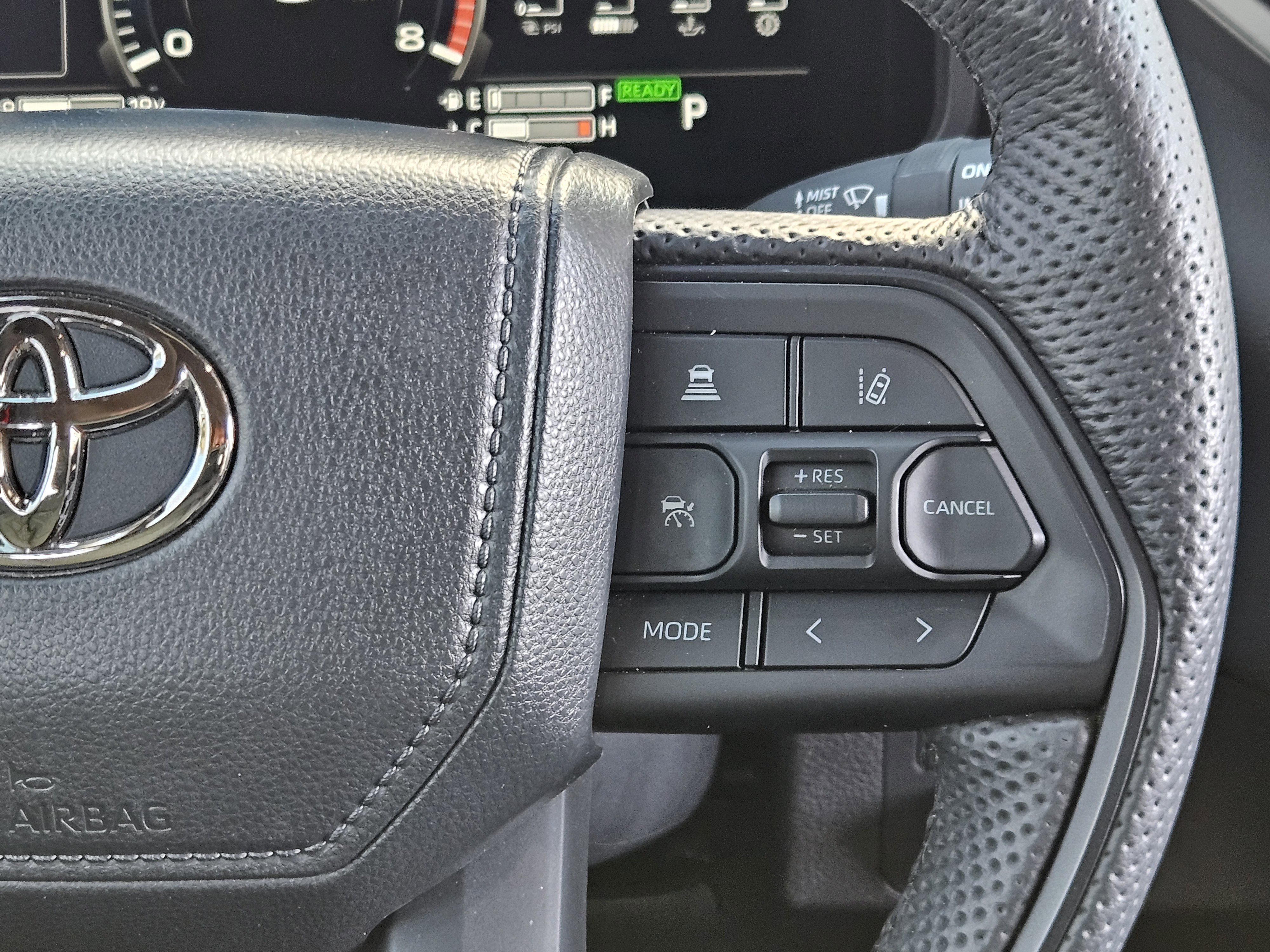 2025 Toyota Sequoia SR5 - Photo 30
