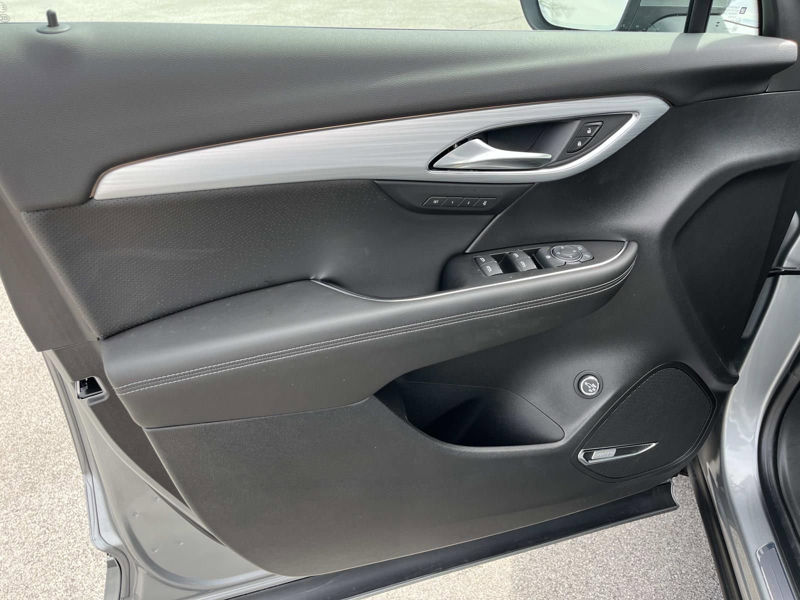 New 2026 Moonstone Gray Metallic Buick Avenir image 20