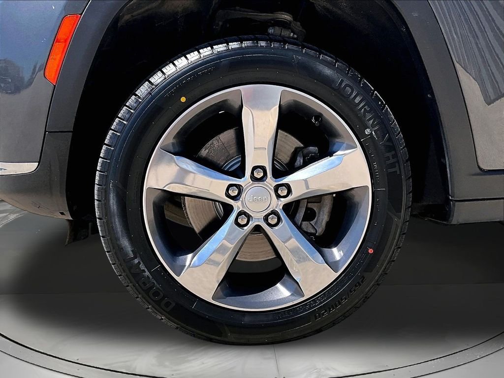Used 2022 Gray Jeep Limited image 36