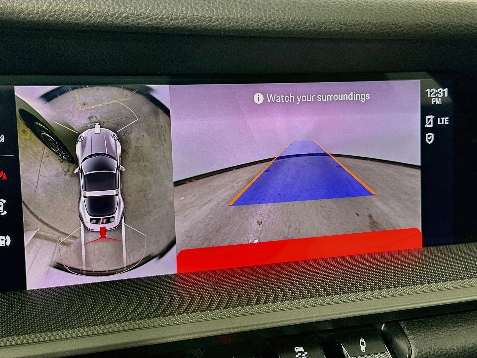 Used 2022  Porsche  image 25