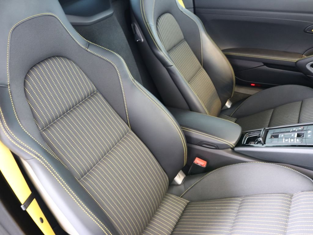 2022 Porsche 718 T - Photo 29