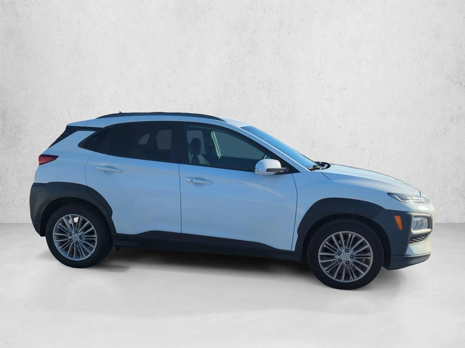 Used 2021 Lunar White Hyundai SEL image 4