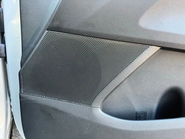 New 2026 White Kia S image 24