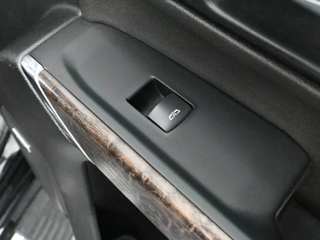 Used 2023 Black GMC Denali image 53