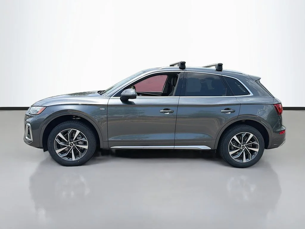 Used 2023 Manhattan Gray Metallic Audi 45 S line Premium image 9