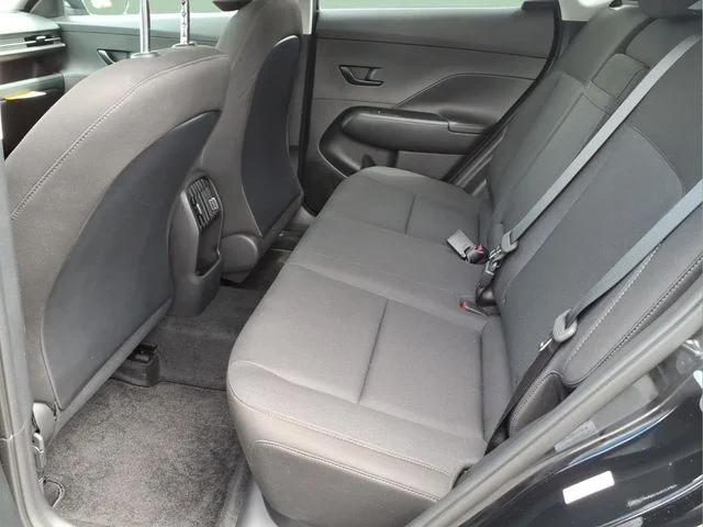 Used 2026 Black Hyundai SEL Sport image 17