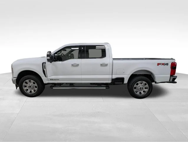 New 2026 Oxford White Ford F-250® Lariat® image 39