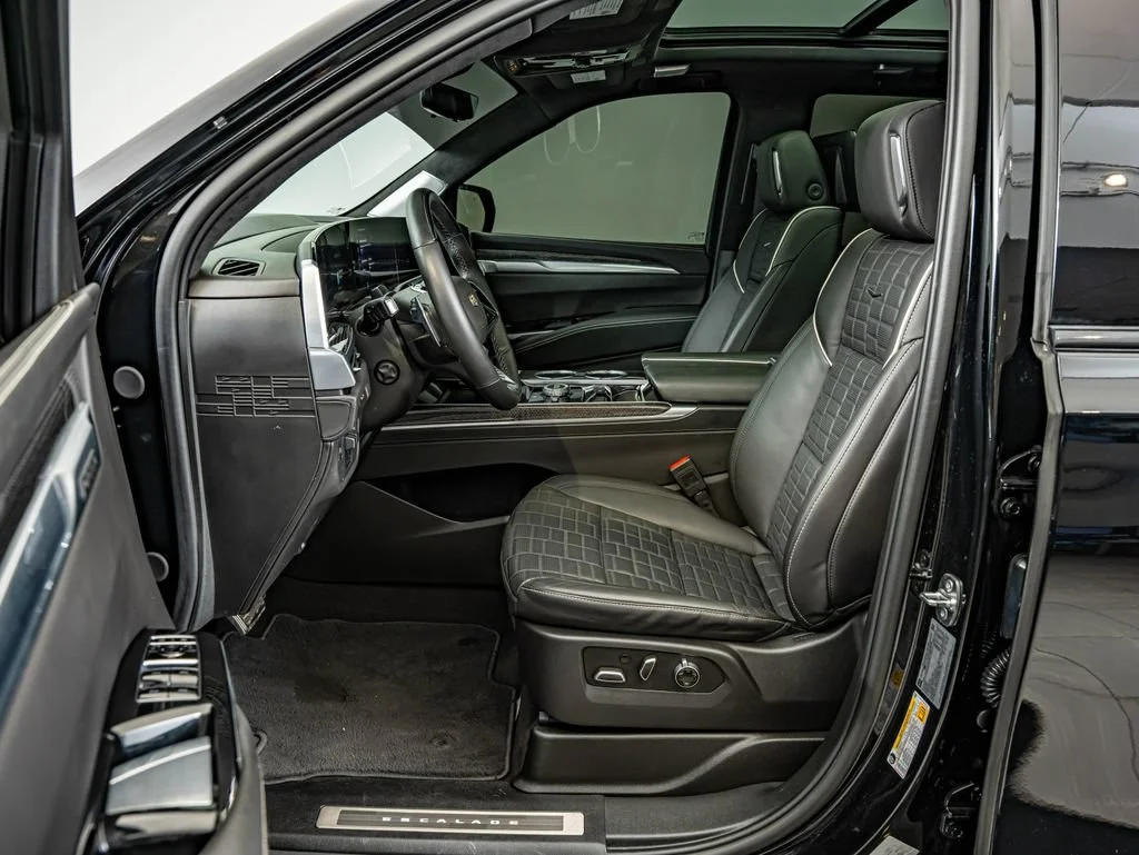 Used 2025 Black Raven Cadillac V-Series image 35