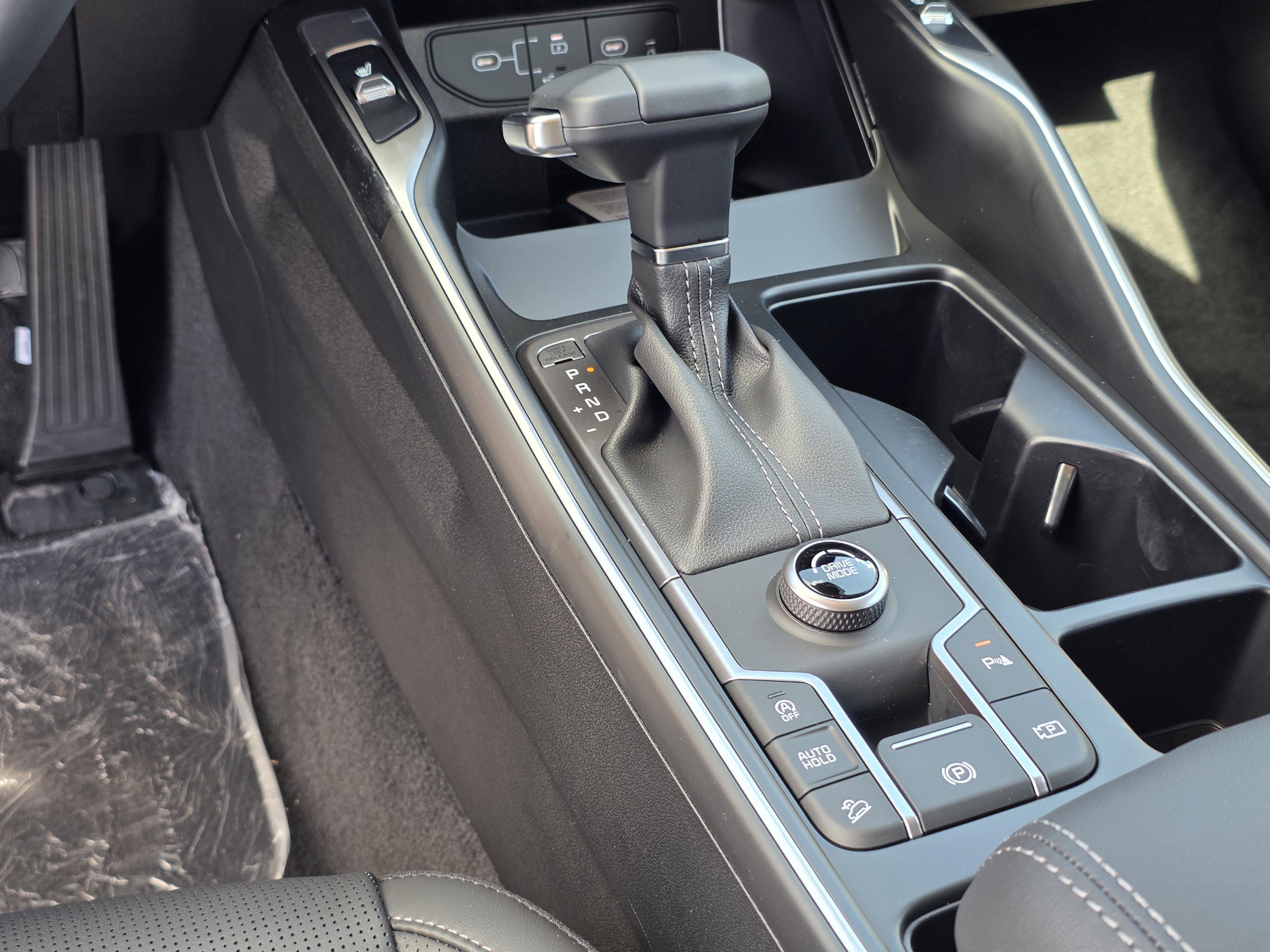 New 2026 Wolf Gray Kia EX image 19