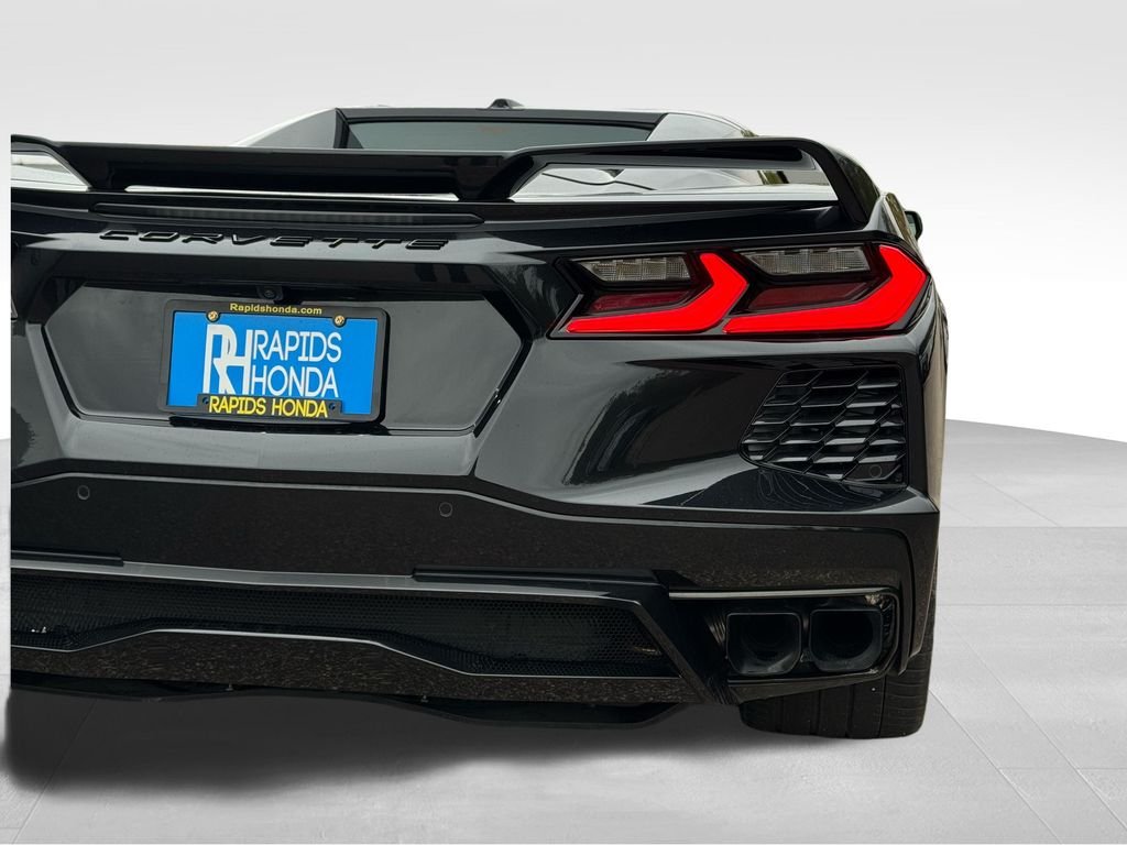 Used 2023 Carbon Flash Metallic Chevrolet Stingray image 9