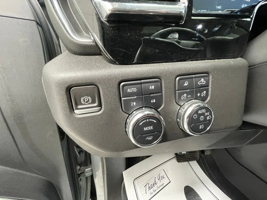 Used 2023 Silver GMC SLT image 19