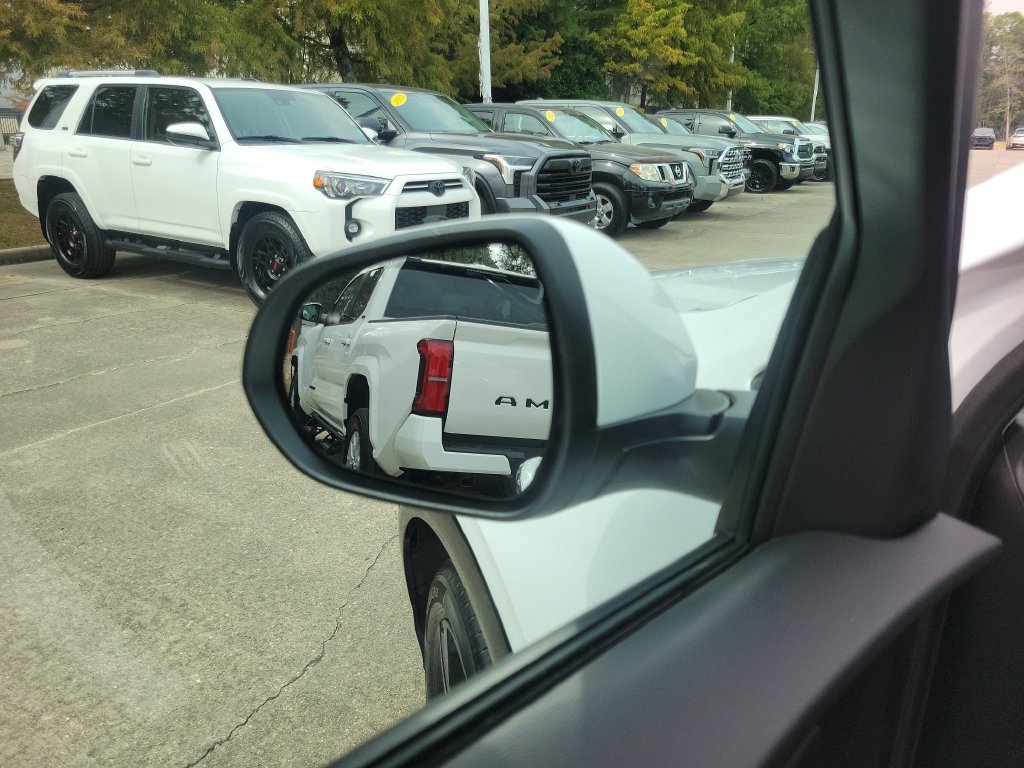 Used 2025 White Buick Sport Touring image 12