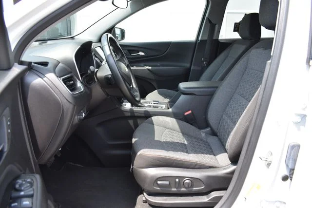 Used 2024 White Chevrolet LT image 12