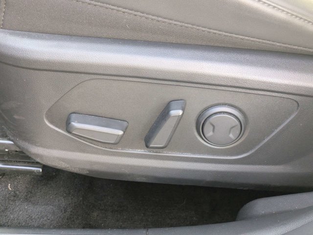 Used 2024 Blue Hyundai SEL Convenience image 21