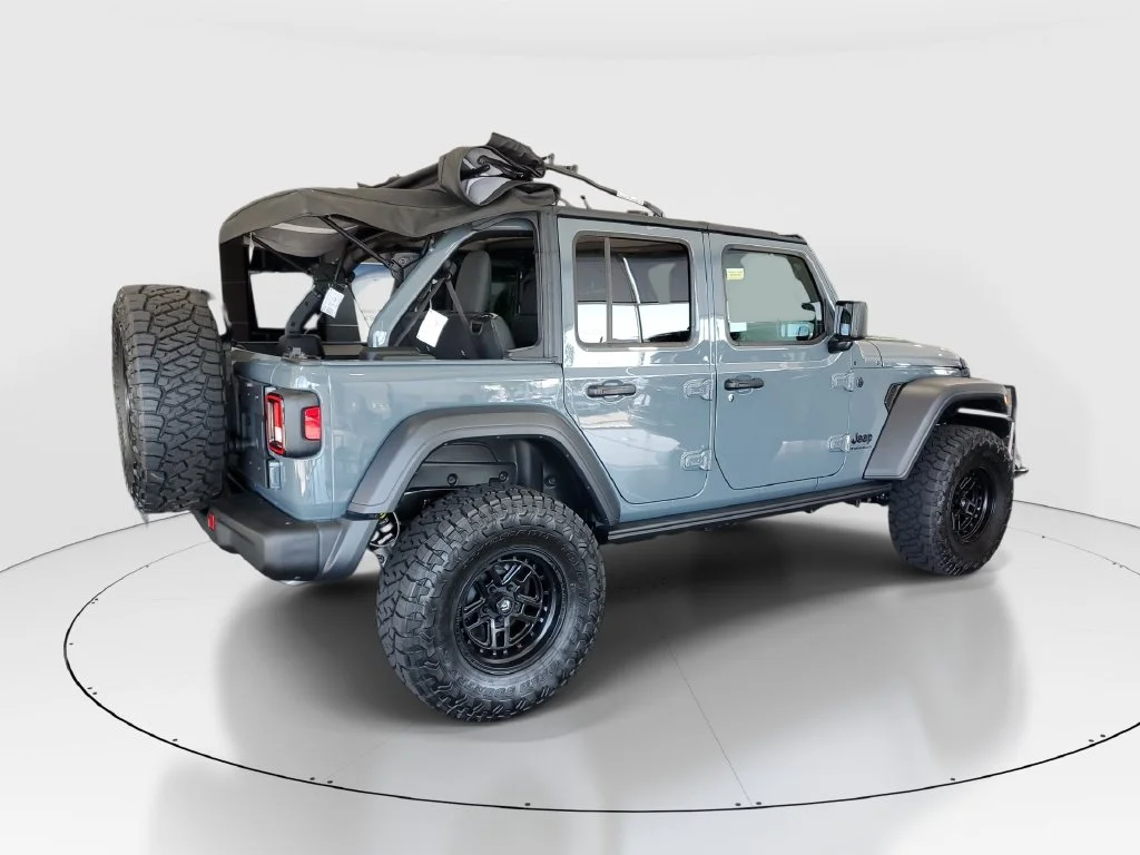 New 2025 Anvil Clear-Coat Exterior Paint Jeep Sport S image 3