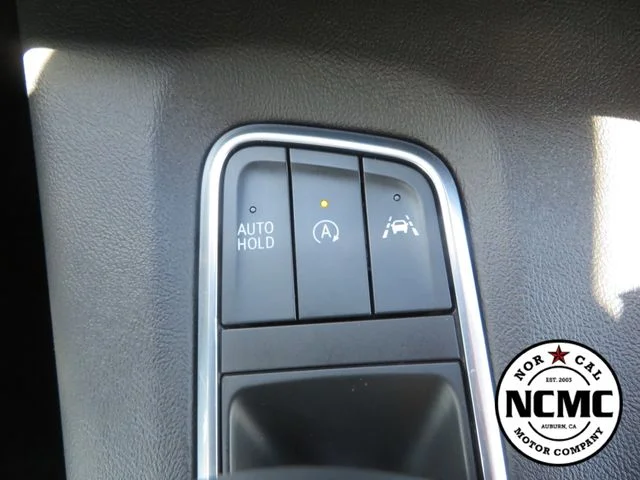 Used 2023 White Cadillac Premium Luxury image 31