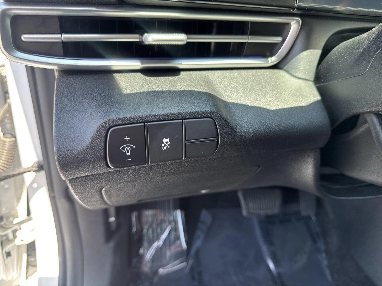 Used 2025 Serenity White Hyundai SEL Convenience image 19