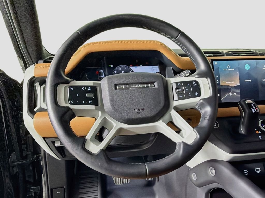 Certified Used 2024 Black Land Rover X-Dynamic SE image 11