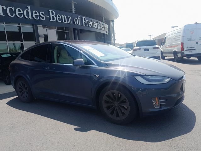 2019 Tesla Model X 100D AWD photo