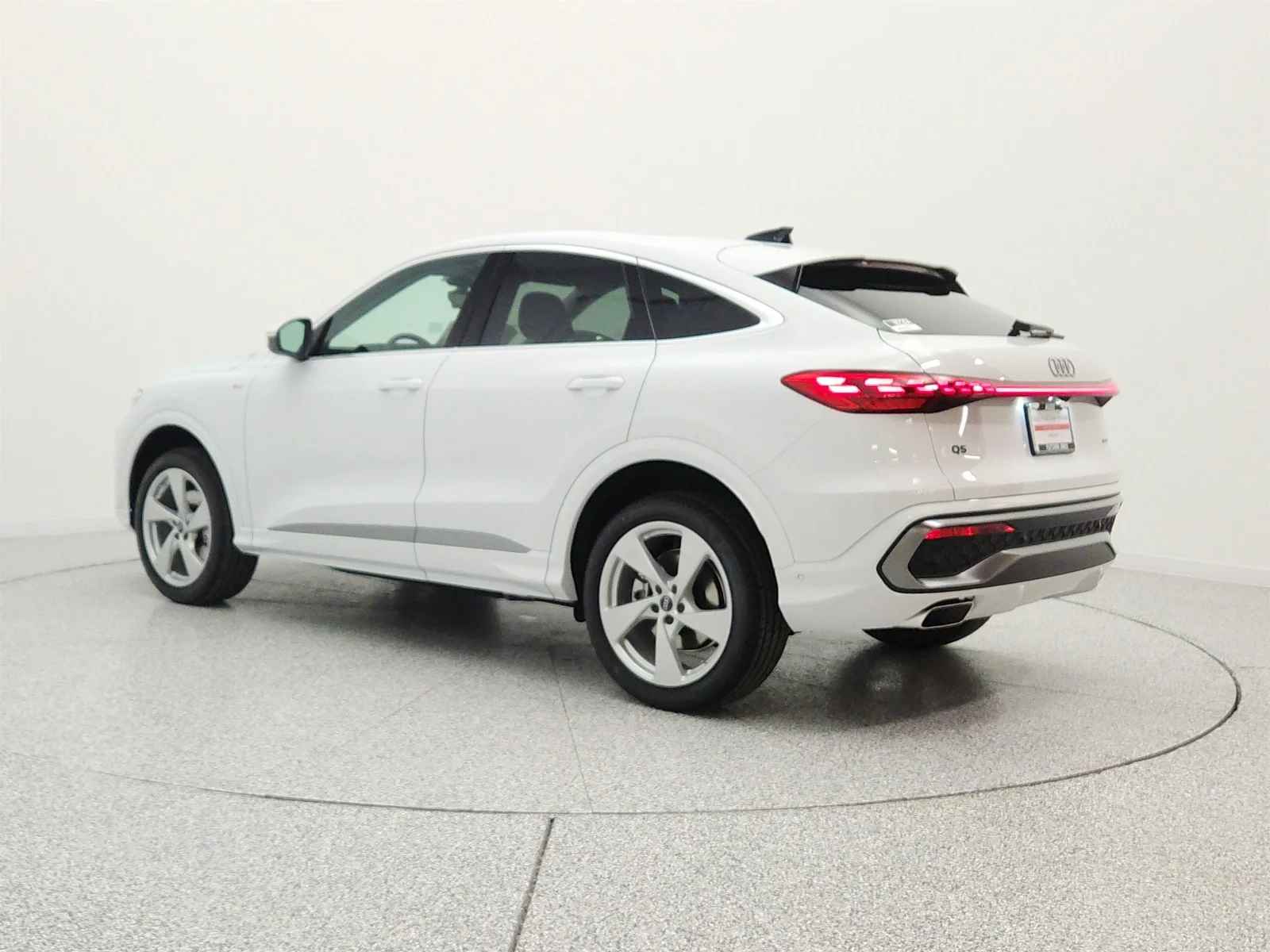 New 2026 Glacier White Metallic Audi Premium Plus 2.0 TFSI quattro image 7