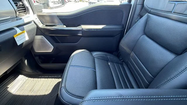 2026 Ford F-450 Super Duty Platinum - Photo 26