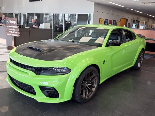 Used 2023 Green Dodge SRT Hellcat Widebody image 3
