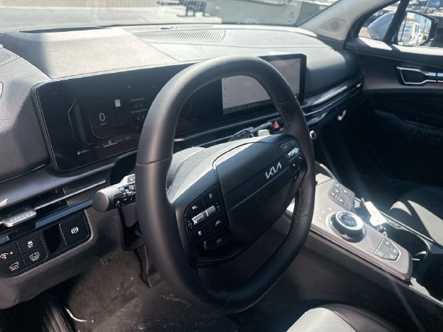 New 2027 Heritage Blue Kia SX Prestige image 9
