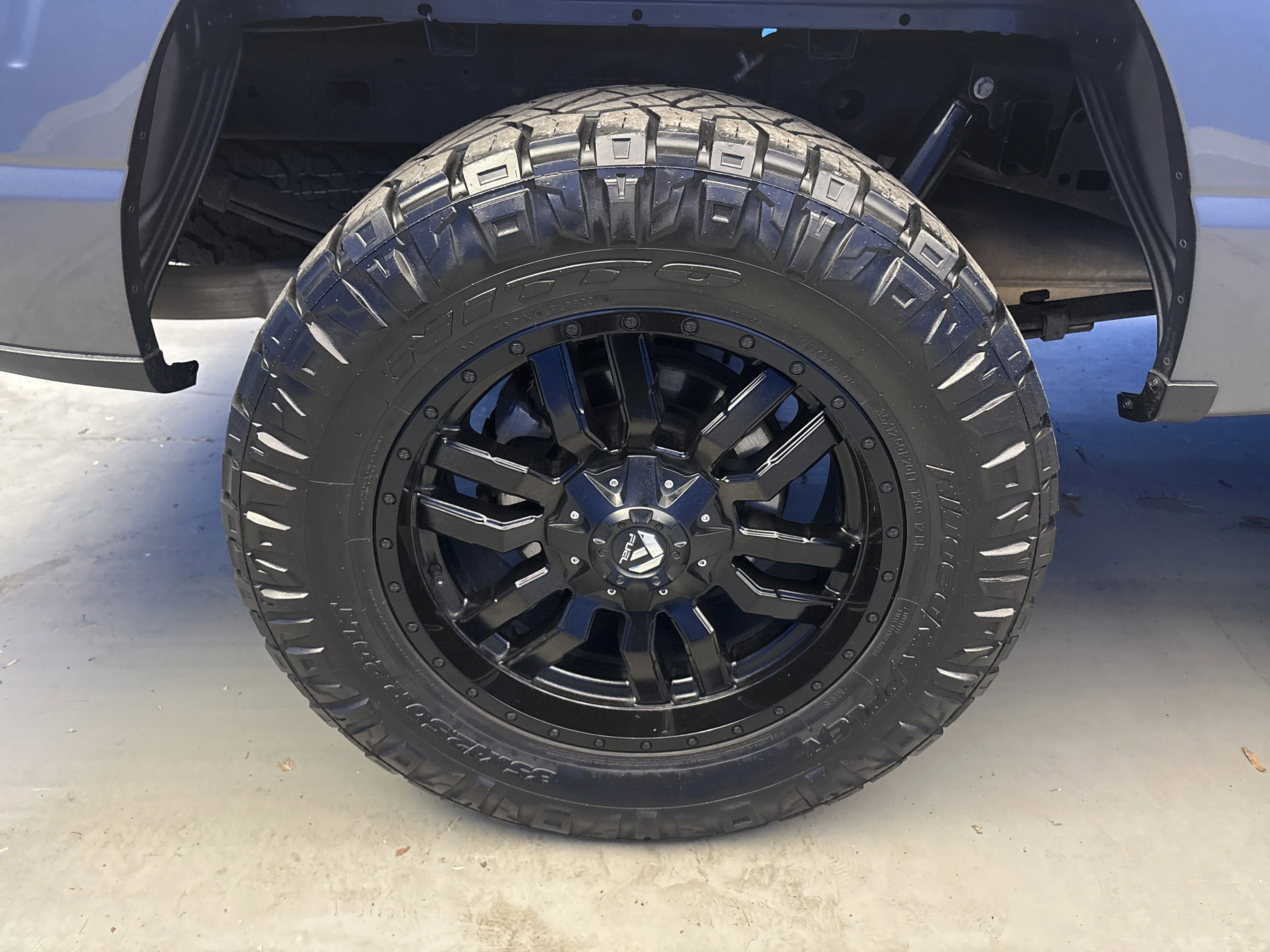 Used 2023 Carbonized Gray Metallic Ford XL image 8