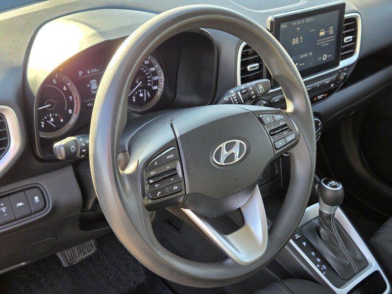 Used 2021 Black Hyundai SE image 24